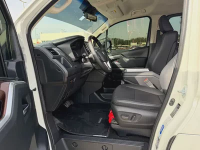 2023 Toyota Granvia Premium GCC Specs-11