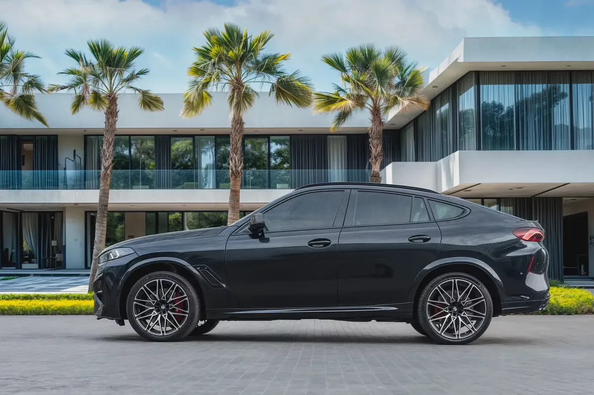 9,792 P.M |  X6 M Competition | 0% Downpayment | BMW Warranty!-1-1