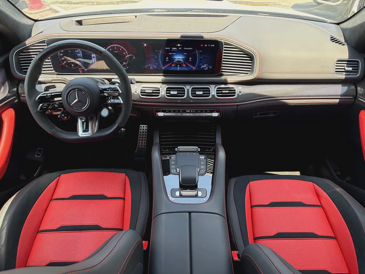 Clean title. GLE63. Night package.
