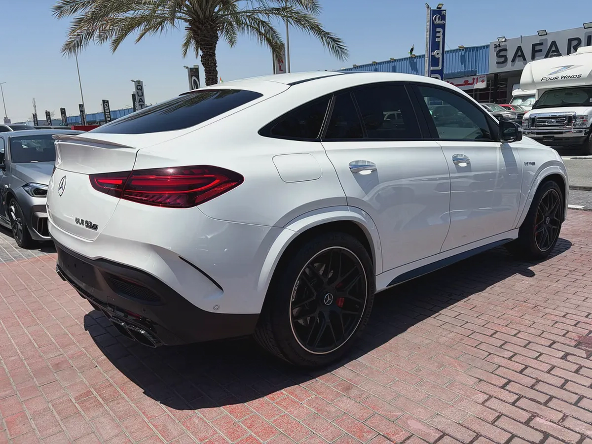 Clean title. GLE63. Night package.