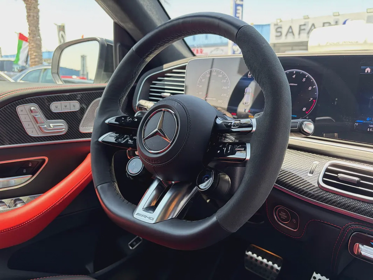Clean title. GLE63. Night package.