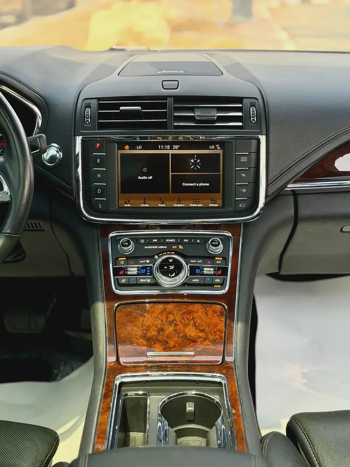 2018 Lincoln Continental Reserve GCC Specs-9-9