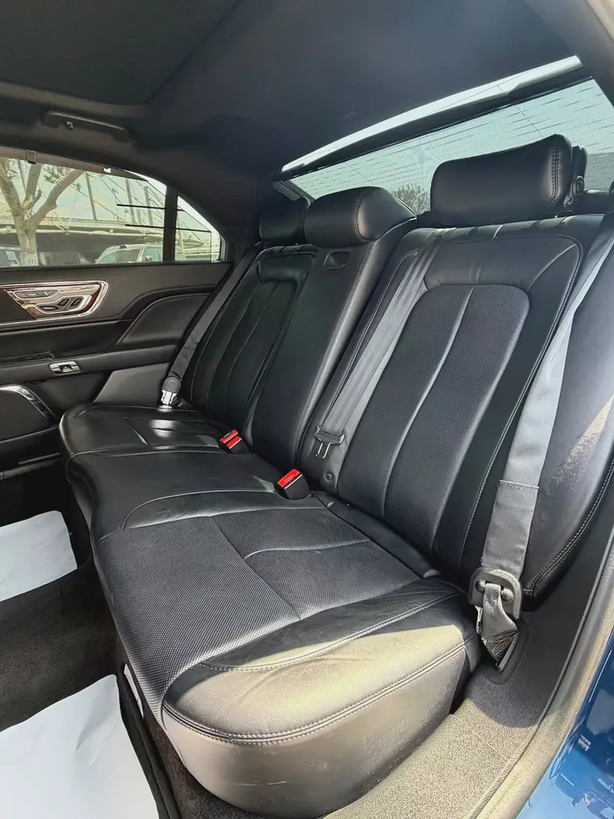 2018 Lincoln Continental Reserve GCC Specs-14-14