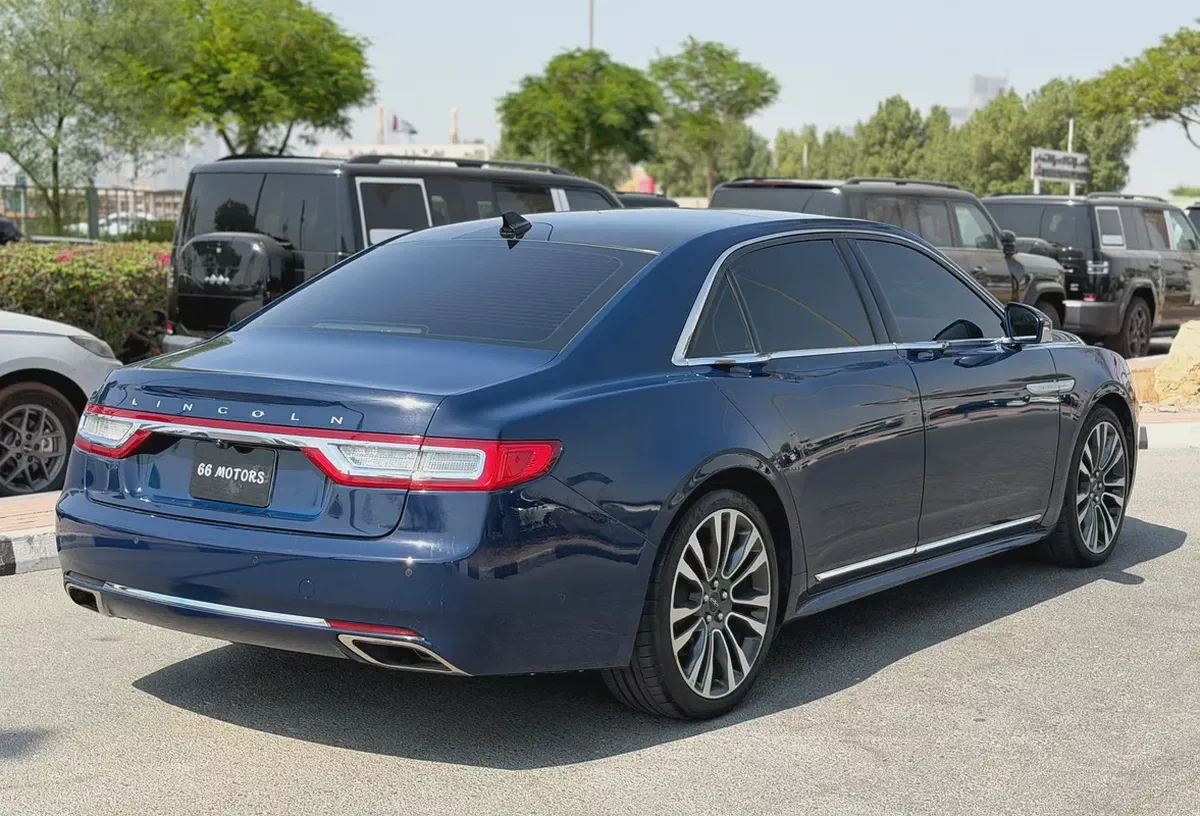 2018 Lincoln Continental Reserve GCC Specs-3-3