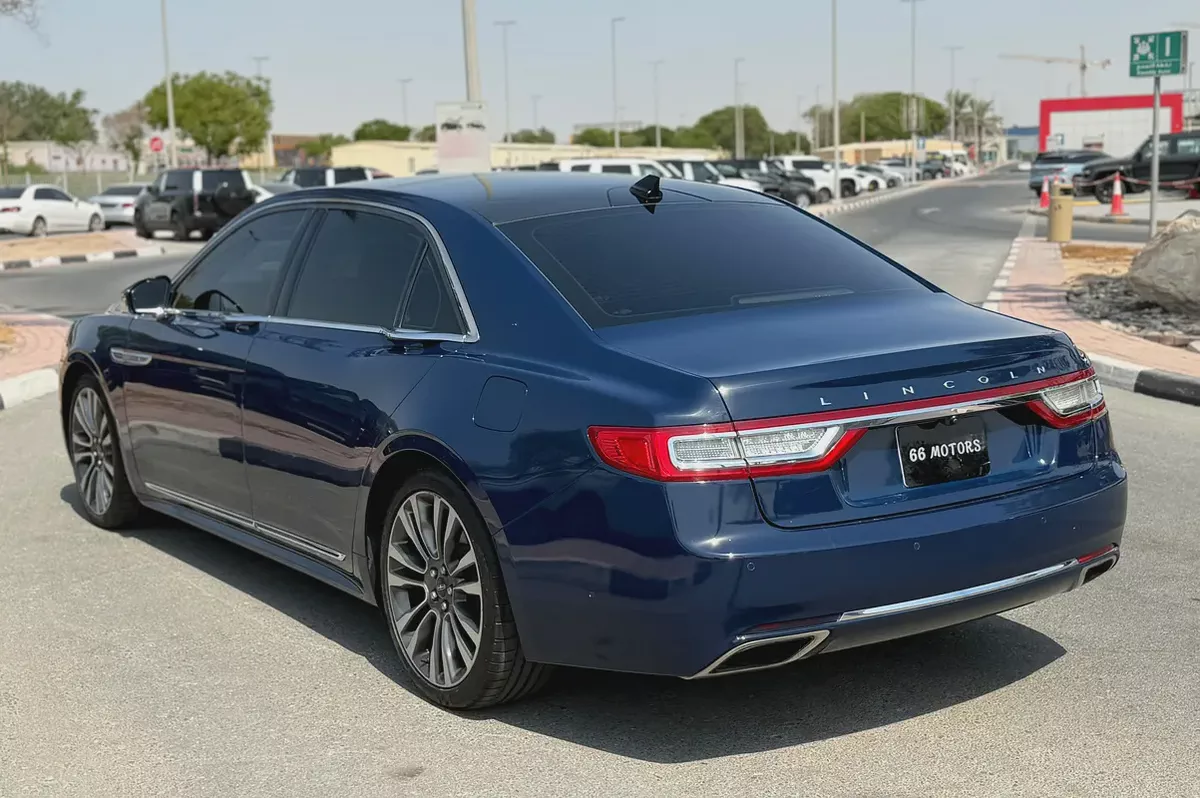 2018 Lincoln Continental Reserve GCC Specs-4-4