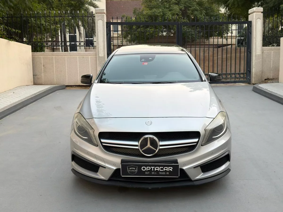 Gulf Specs 2014 MERCEDES A45 AMG 4-Matic 2.0Litre 4-Cylinder Turbo-Charged-4-4