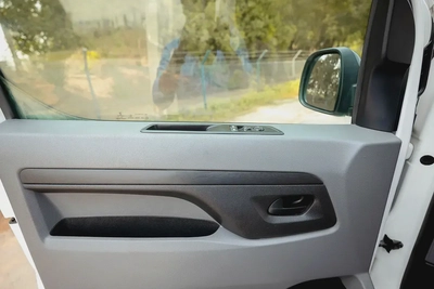 Peugeot Expert | Delivery Van | Automatic | GCC Specs | Ref#P02082-13