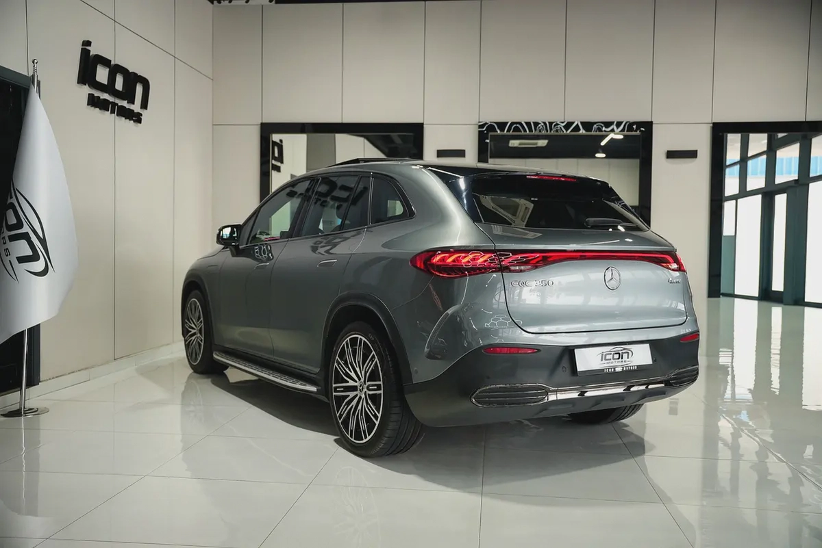2023 Mercedes-Benz EQE 350 4MATIC | GCC Specs | Low Mileage-9-9