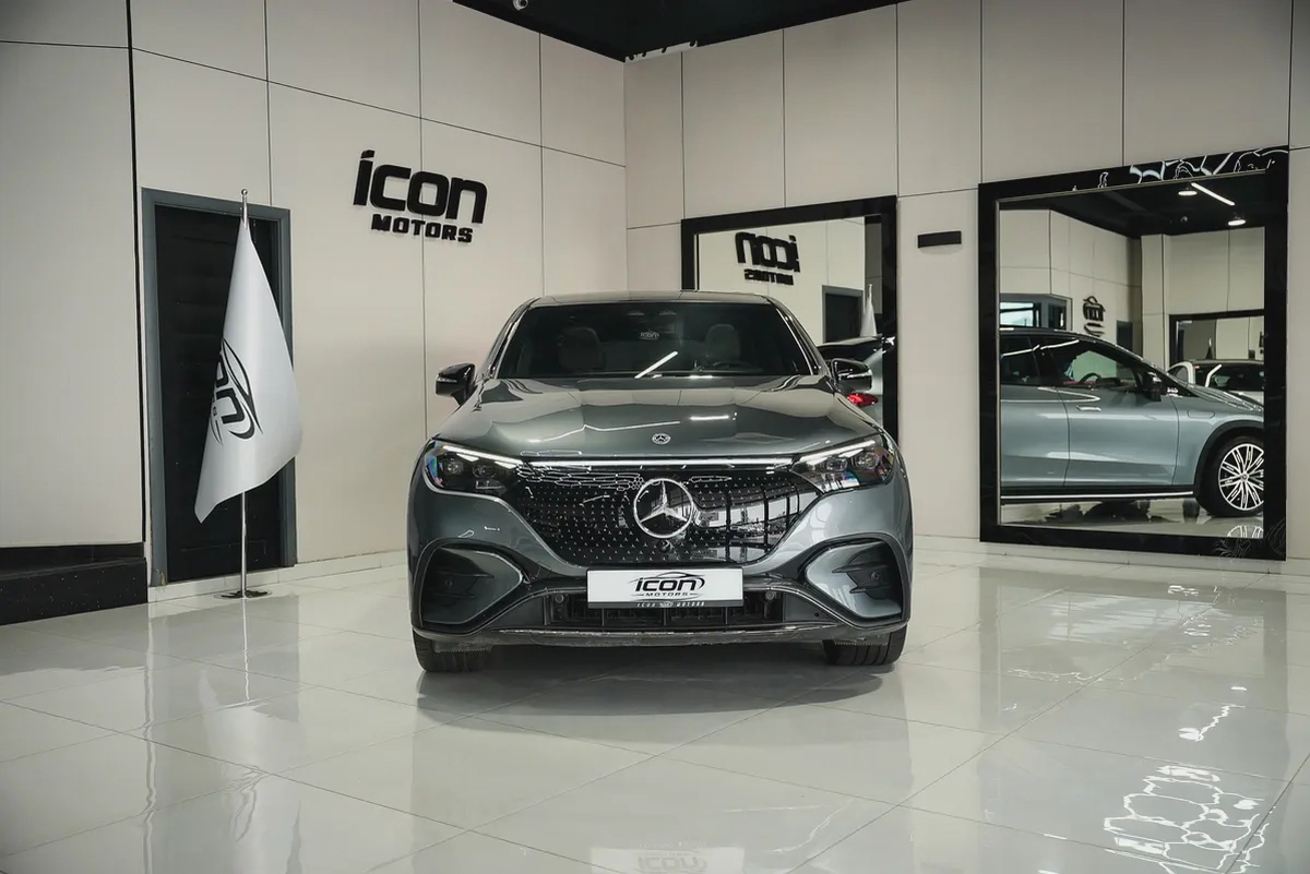2023 Mercedes-Benz EQE 350 4MATIC | GCC Specs | Low Mileage-13-13
