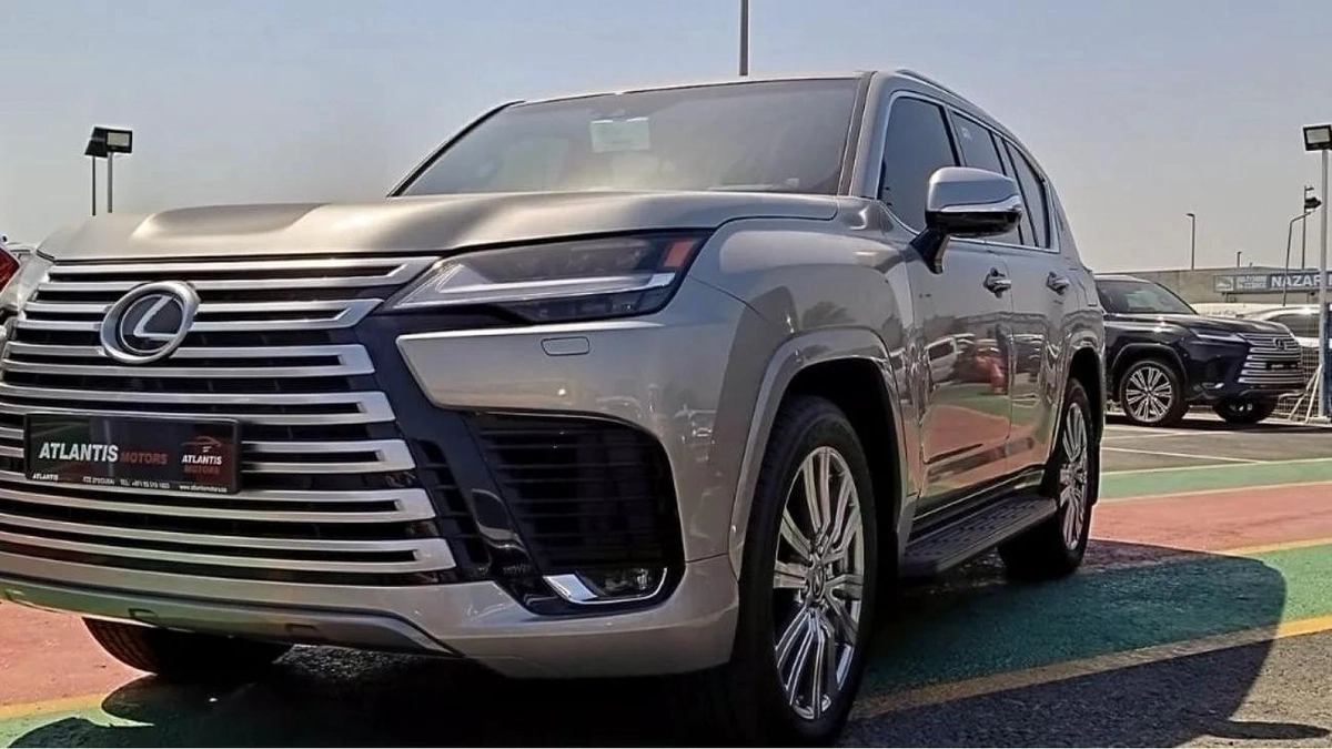 Lexus LX600 LEXUS LX 600 VIP LAUNCH EDITION