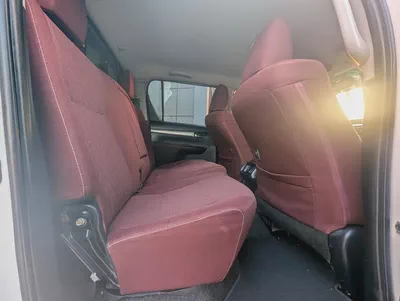 Toyota Hilux Diesel SR5 2020 GCC Specs Excellent Condition Full Option 2.8-12