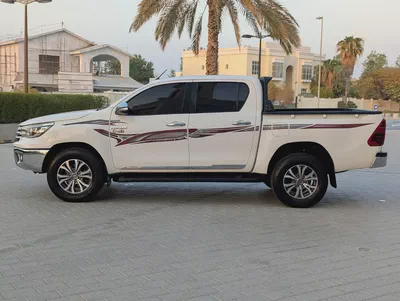 Toyota Hilux Diesel SR5 2020 GCC Specs Excellent Condition Full Option 2.8-4