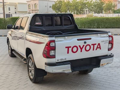 Toyota Hilux Diesel SR5 2020 GCC Specs Excellent Condition Full Option 2.8-6