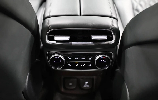 Genesis GV80 | 2,600 AED Monthly | 2 Years Warranty | Free Insurance and Registration