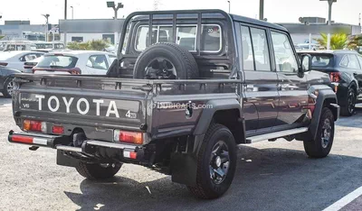 Toyota Land Cruiser 70 LC76 HT VXR HT VXR D/C AT 4.0-5