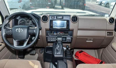 Toyota Land Cruiser 70 LC76 HT VXR HT VXR D/C AT 4.0-7