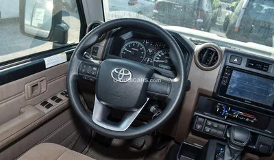 Toyota Land Cruiser 70 LC76 HT VXR HT VXR D/C AT 4.0-8
