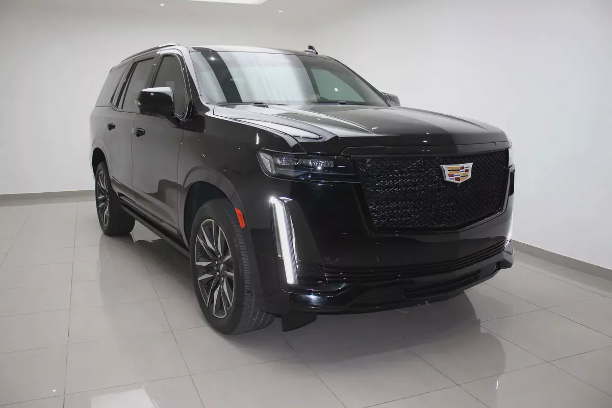 Cadillac Escalade Sport 2023 GCC Specs