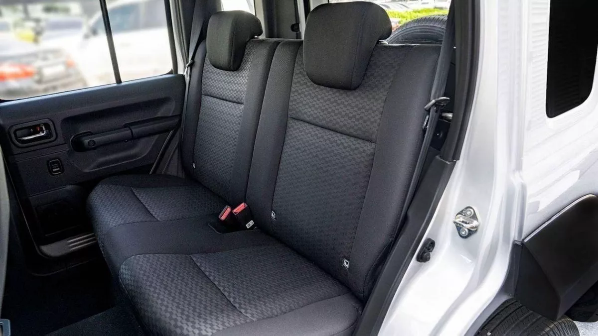 Suzuki Jimny GLX 1.5L (5-Doors)-16-0