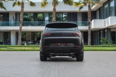 8,421 P.M | First Edition | V8 | Land Rover Warranty til May 2028 | 0% Downpayment-4