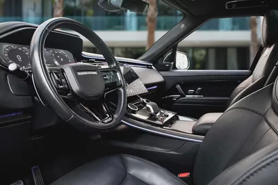 8,421 P.M | First Edition | V8 | Land Rover Warranty til May 2028 | 0% Downpayment-8