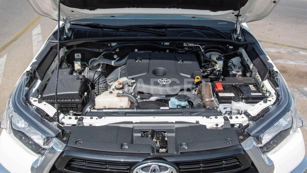 Toyota Hilux SGLX HILUX 2.4L AT 4WD DIESEL-19-0