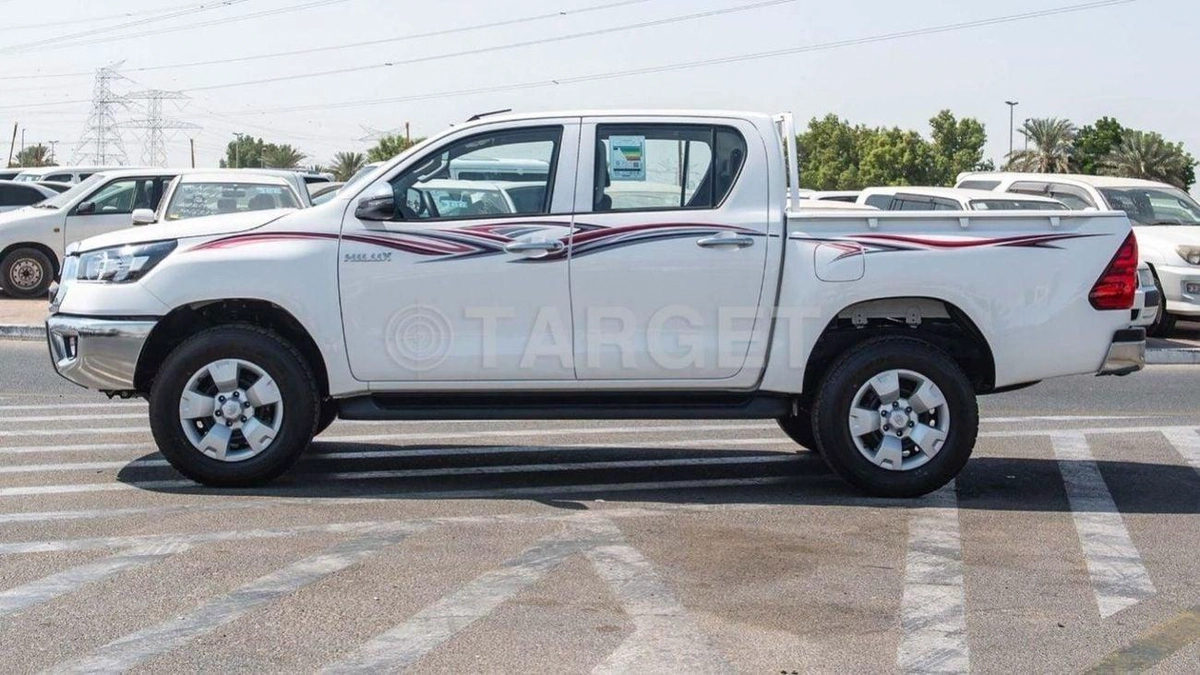 Toyota Hilux SGLX HILUX 2.4L AT 4WD DIESEL-6-0