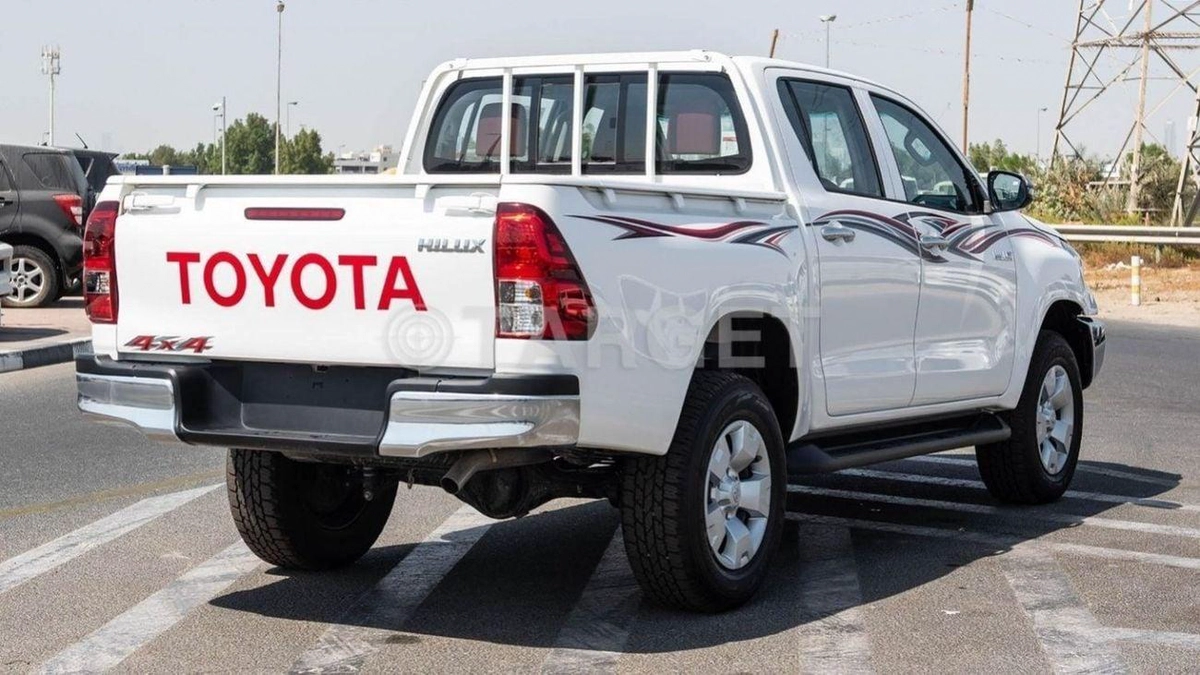 Toyota Hilux SGLX HILUX 2.4L AT 4WD DIESEL-8-0