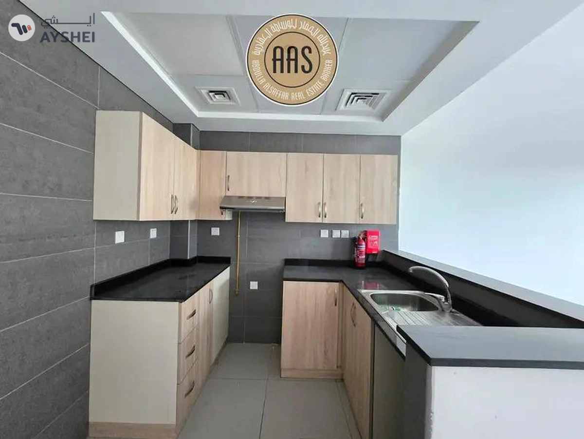 Easy access to metro station 1bhk with all amenities-12-12