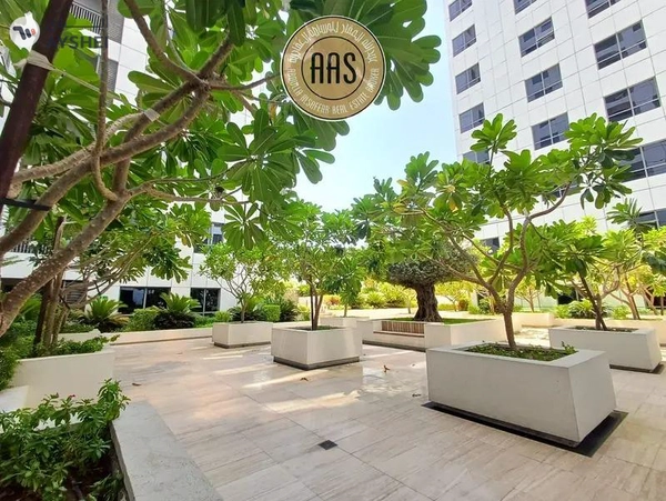 Easy access to metro station 1bhk with all amenities