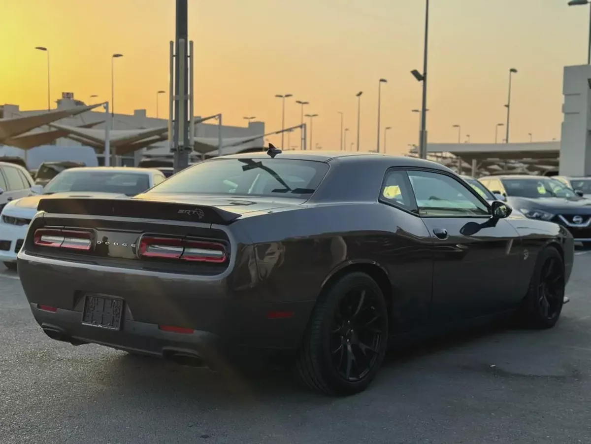 (2019) DODGE CHALLENGER //HELLCAT// 707HP -EXCELLENT CONDITION-6-6