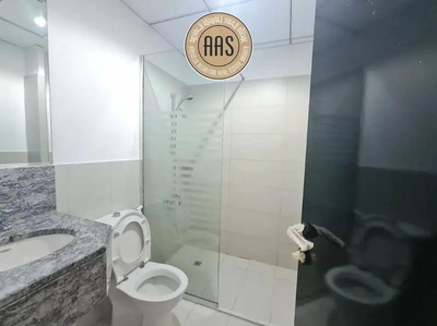 Luxurious and Spacious Chiller Free 2Bhk With Master Rooms Full Facilities-5