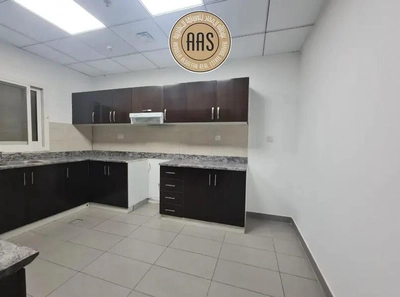 Luxurious and Spacious Chiller Free 2Bhk With Master Rooms Full Facilities-7