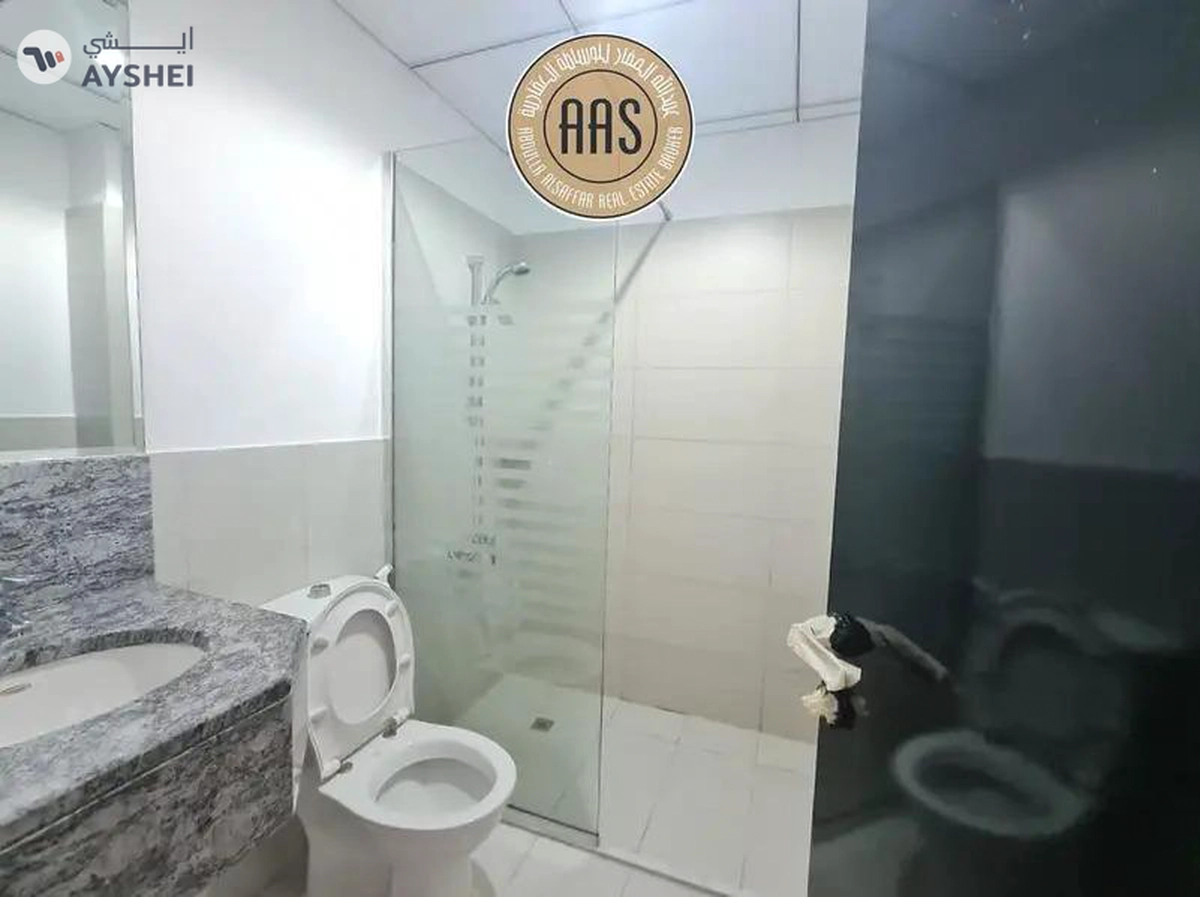 Luxurious and Spacious Chiller Free 2Bhk With Master Rooms Full Facilities-5-5