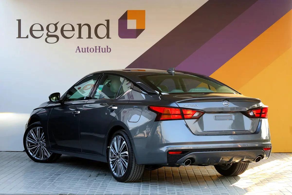 Dealership Warranty 3 years | AED 1,690 Monthly | Nissan Altima SV 2.5L | GCC | Zero Down Payment-7-7