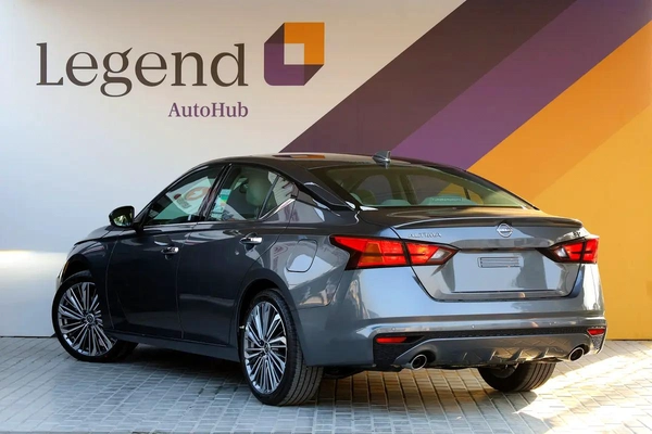 Dealership Warranty 3 years | AED 1,690 Monthly | Nissan Altima SV 2.5L | GCC | Zero Down Payment