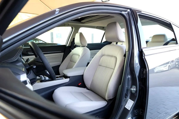Dealership Warranty 3 years | AED 1,690 Monthly | Nissan Altima SV 2.5L | GCC | Zero Down Payment