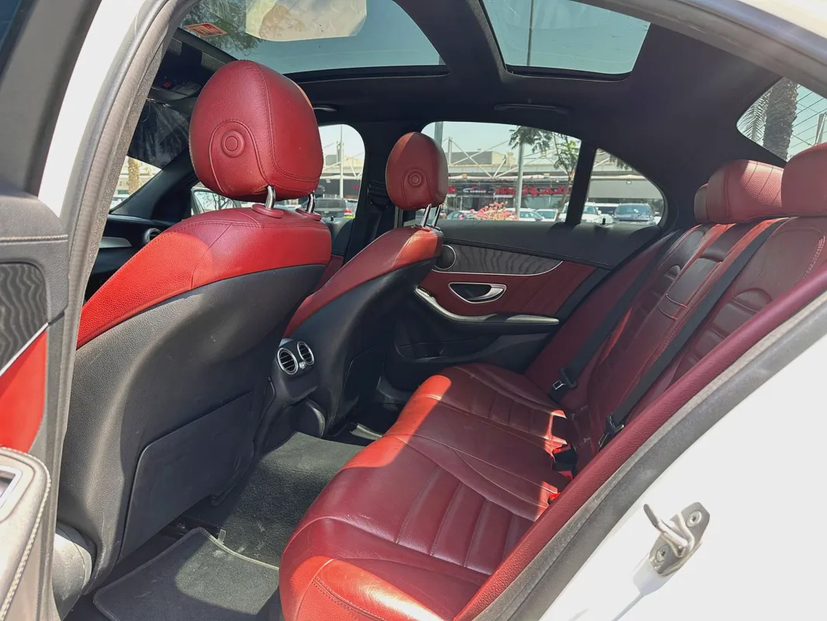 2020 Mercedes-Benz C200 | GCC Specs | Low Mileage | Pristine Condition-8-8