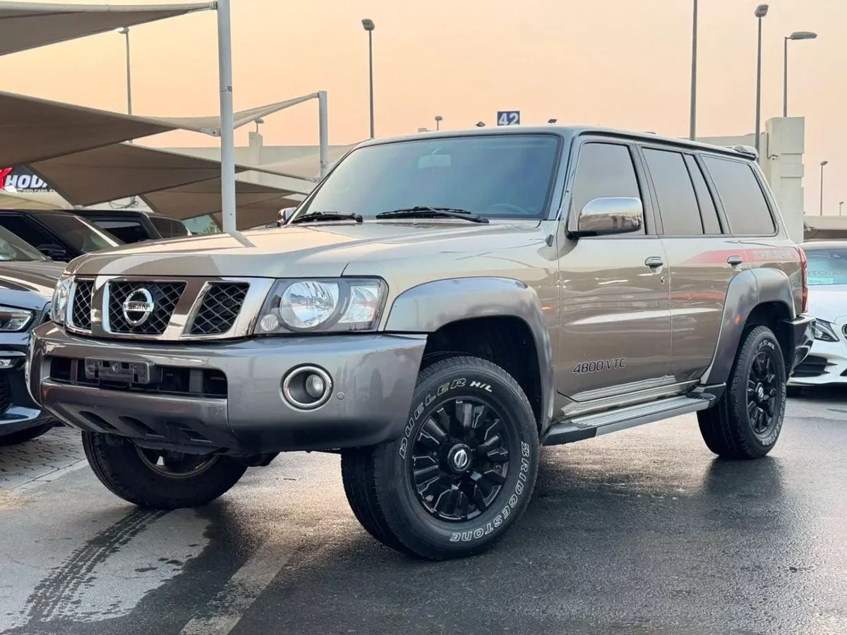 Nissan Patrol SUPER SAFARI-1-0