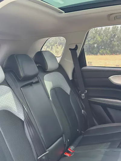 2024 MG RX5 Luxury | GCC Specs | 7,684 km | Excellent Condition-15