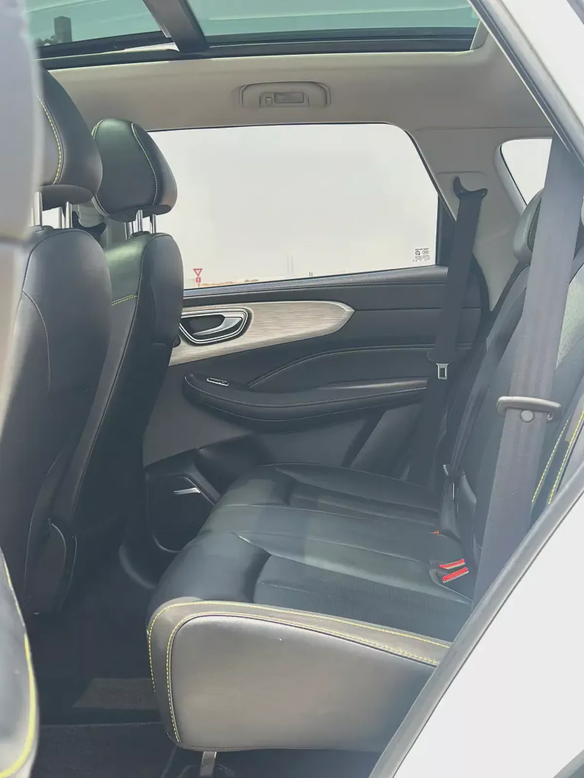 2024 MG RX5 Luxury | GCC Specs | 7,684 km | Excellent Condition-12-12