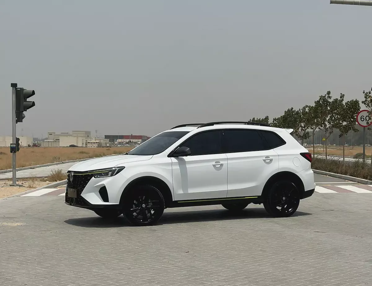 2024 MG RX5 Luxury | GCC Specs | 7,684 km | Excellent Condition-4-4