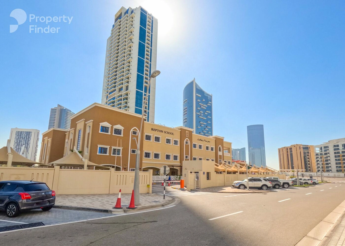 Modern 2BR + Maid |Full Amenities |Prime Location