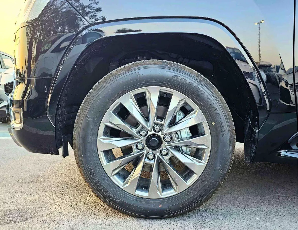 Toyota Land Cruiser VXR TWIN TURBO / 3.5L PETROL V6 4WD / 360* CAMERA / RADAR / DVD / HEADUP DISPLAY (CODE # VXR31HB)-10-0