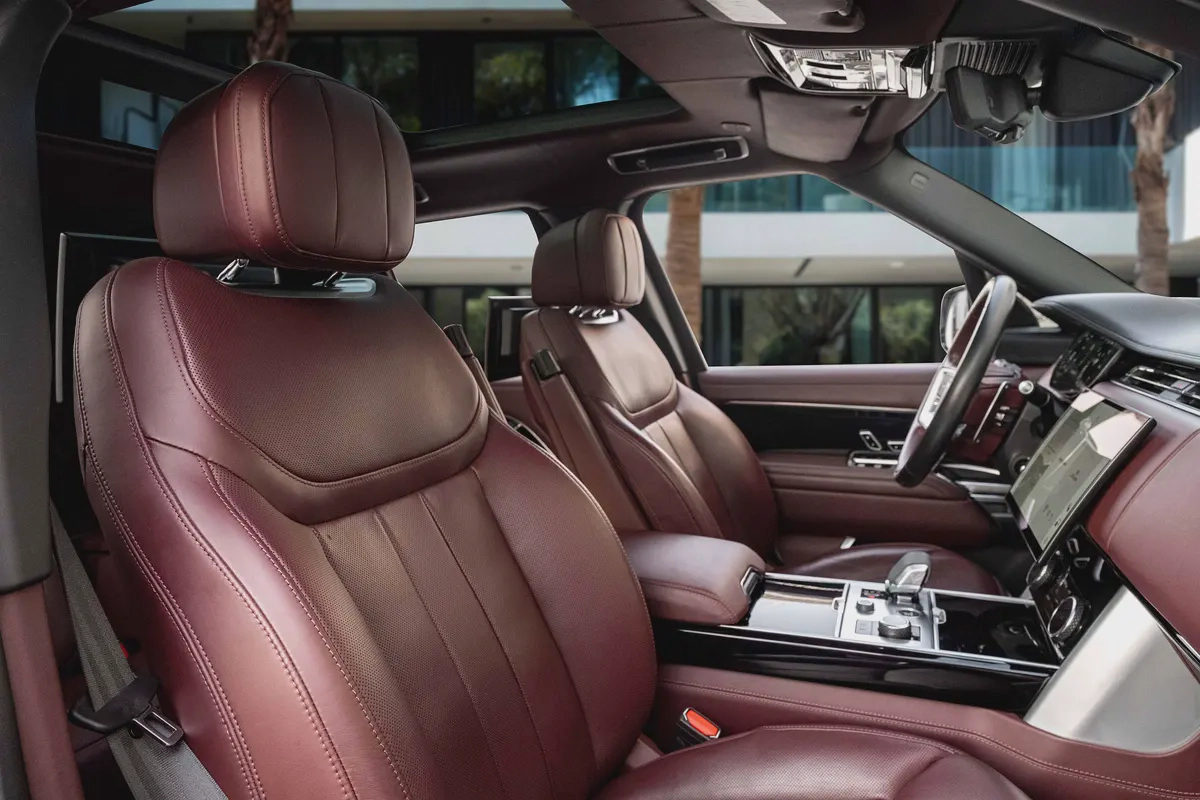 9,107 P.M | P530 | V8 | Autobiography | LR Warranty + S/Contract-10-10