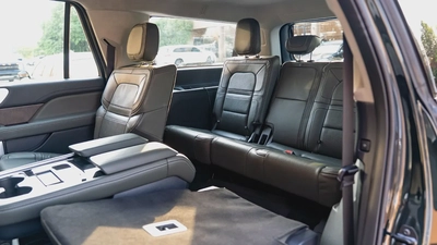 2024 Lincoln Navigator Presidential, Lincoln Warranty + Service Pack, Low Kms, 7-Seater, GCC-18