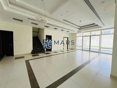 ✨ Affordable Luxury: Cozy 4-Bedroom Unit-2