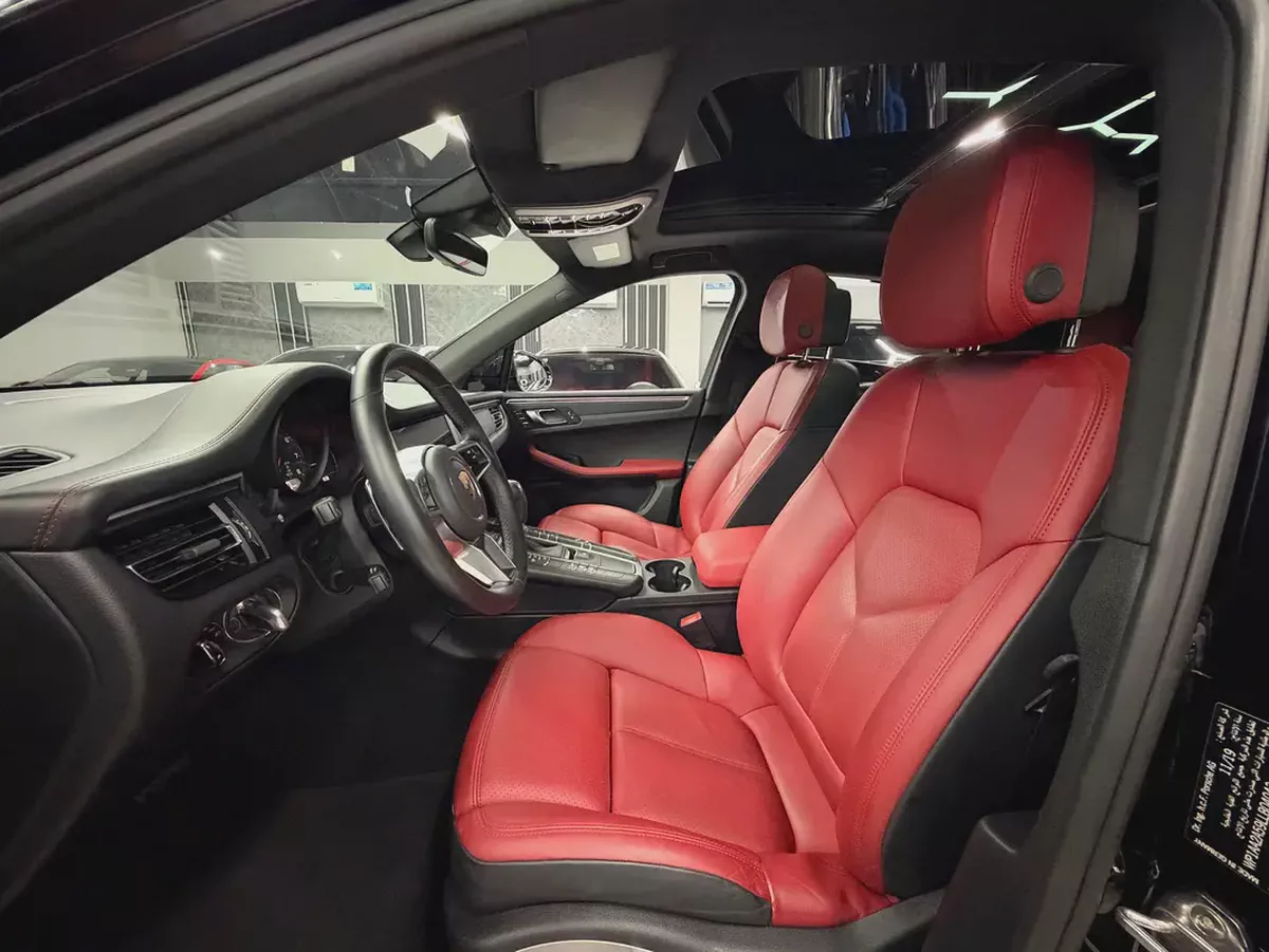 1,995 PM | Huge Option | Full Service History | 248 BHP | GCC-6-6