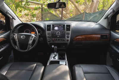 SINGLE OWNER | FULL NISSAN SERVICE HISTORY | NISSAN ARMADA LE-14