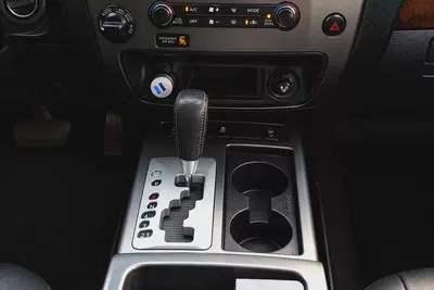 SINGLE OWNER | FULL NISSAN SERVICE HISTORY | NISSAN ARMADA LE-5